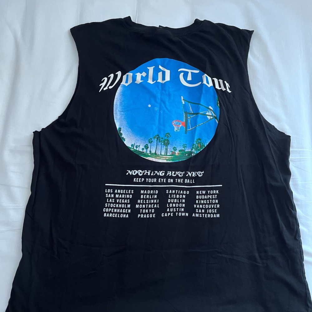 Tank - Picture 2 of 2